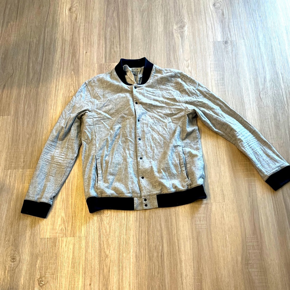 Kenneth Cole Reaction Button down jacket